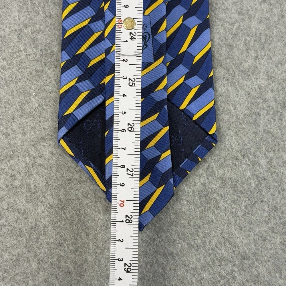 Vintage Gucci Italy Silk Tie Blue Yellow Geometric Cube 100% Silk 56x3.75